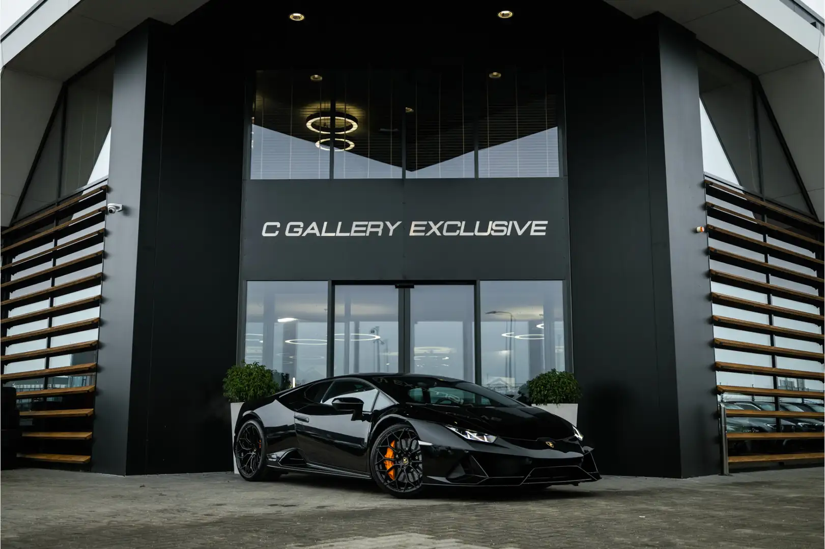 Lamborghini Huracán 5.2 V10 EVO - Sensonum | Lift | Cruise Control | A Negro - 1