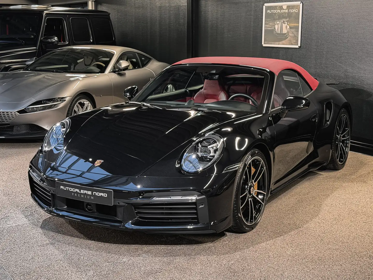 Porsche 911 Turbo S Cabriolet Burmester+Lift+InnoDrive Schwarz - 2