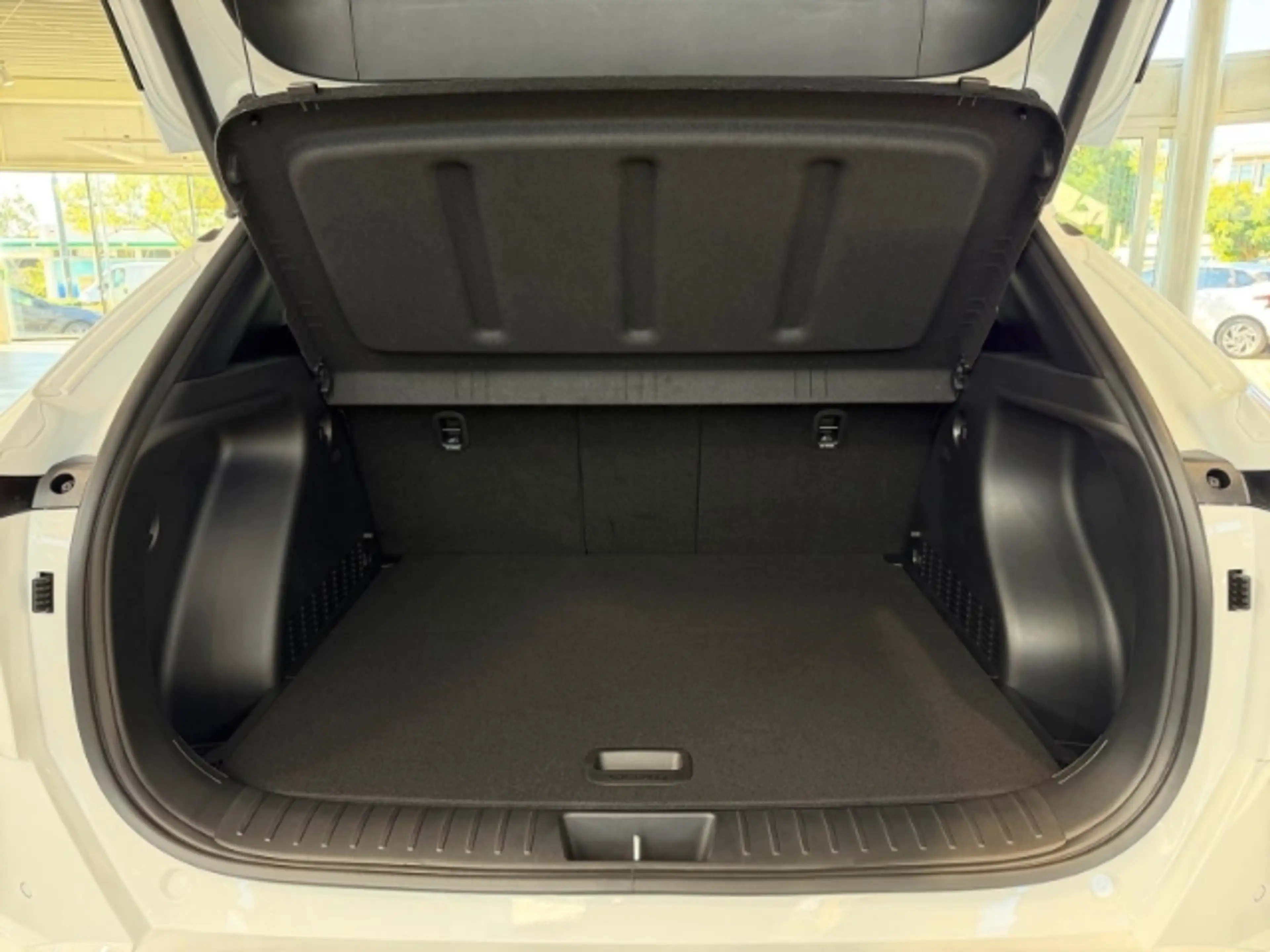 Hyundai KONA (MY27) 1.6 T-GDI (150 PS) DCT 2WD N Line+Elektr. H — photo 12