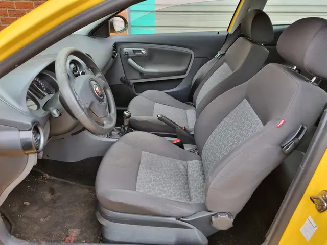 Seat Ibiza view 5