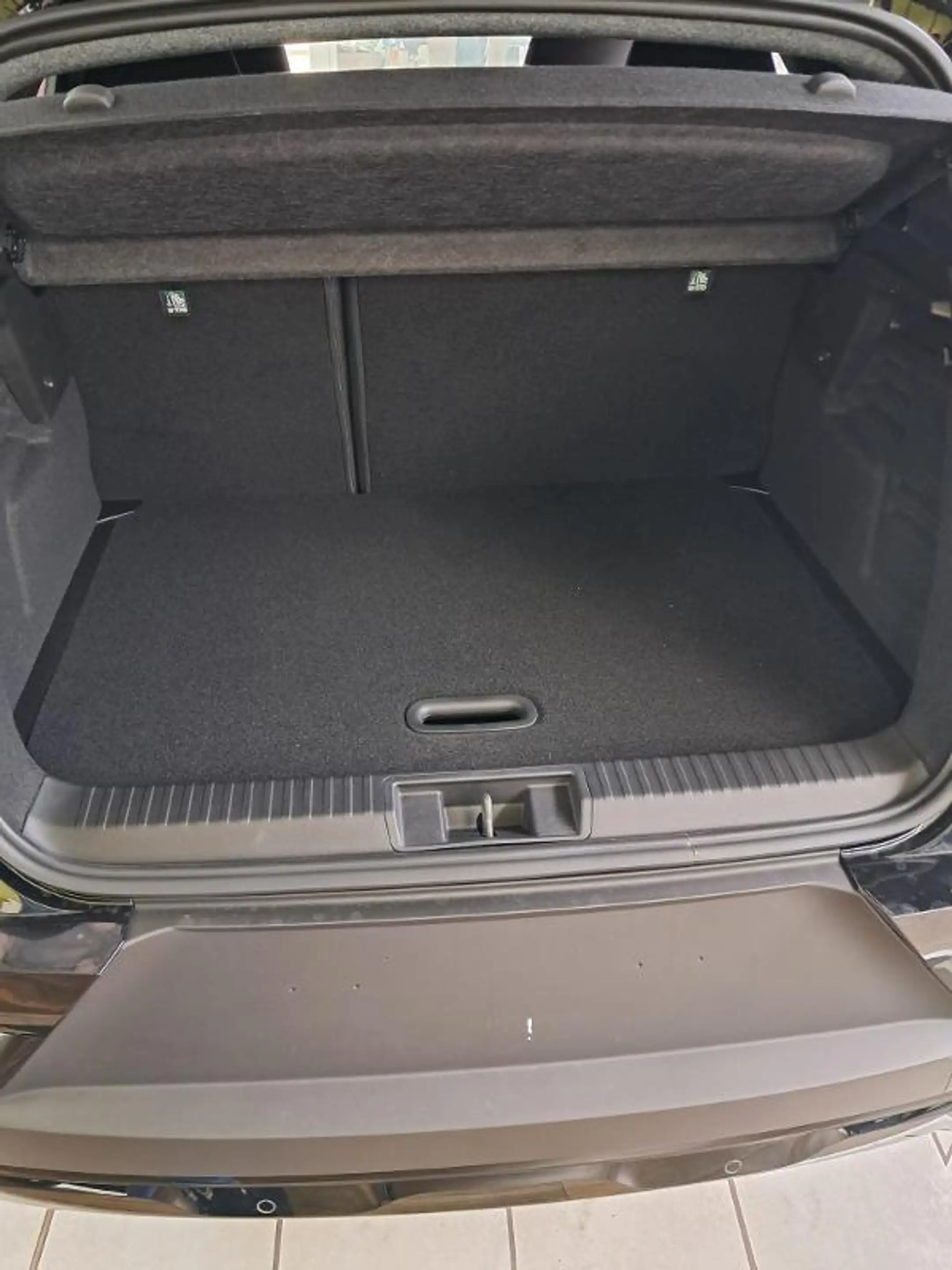 Mitsubishi ASX 1.8 Hybrid Black — photo 11