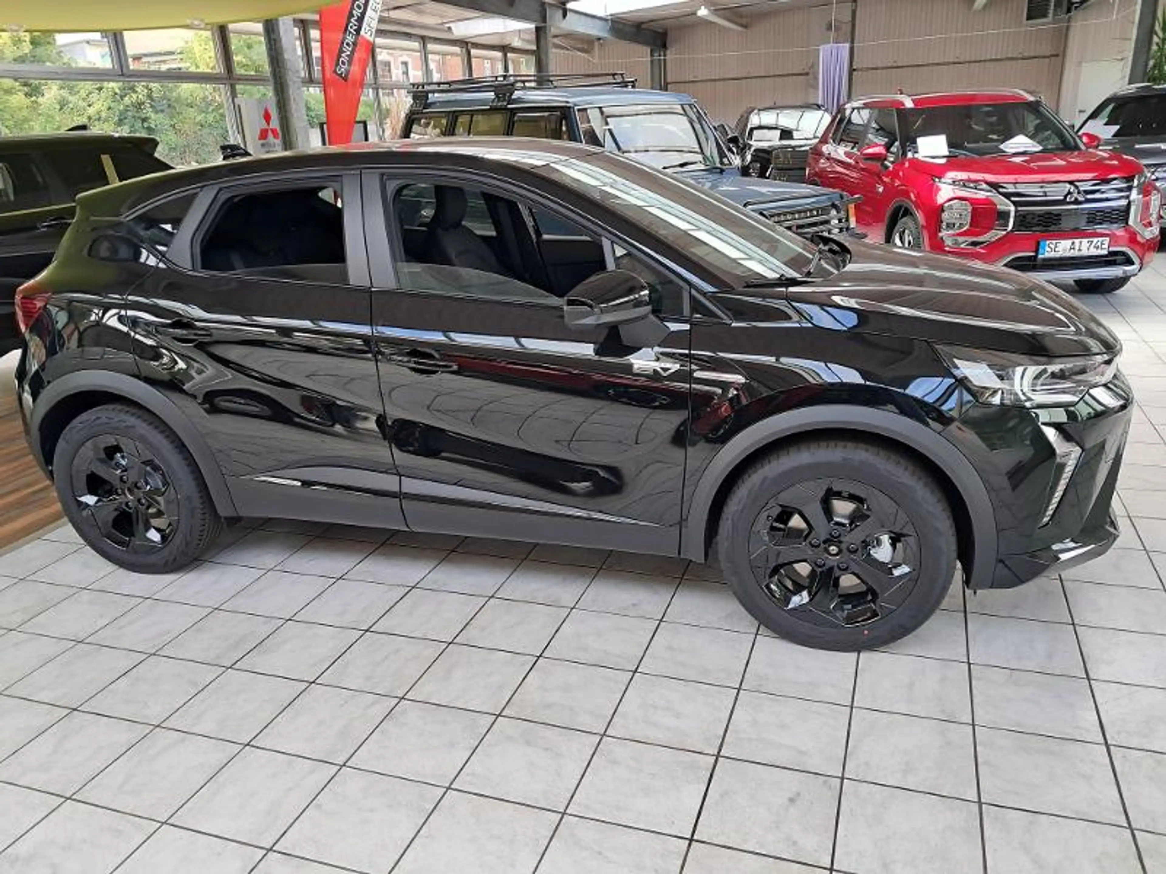 Mitsubishi ASX 1.8 Hybrid Black — photo 4