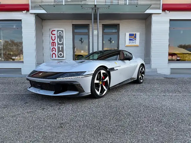 Ferrari 12 Cilindri 12 CILINDRI