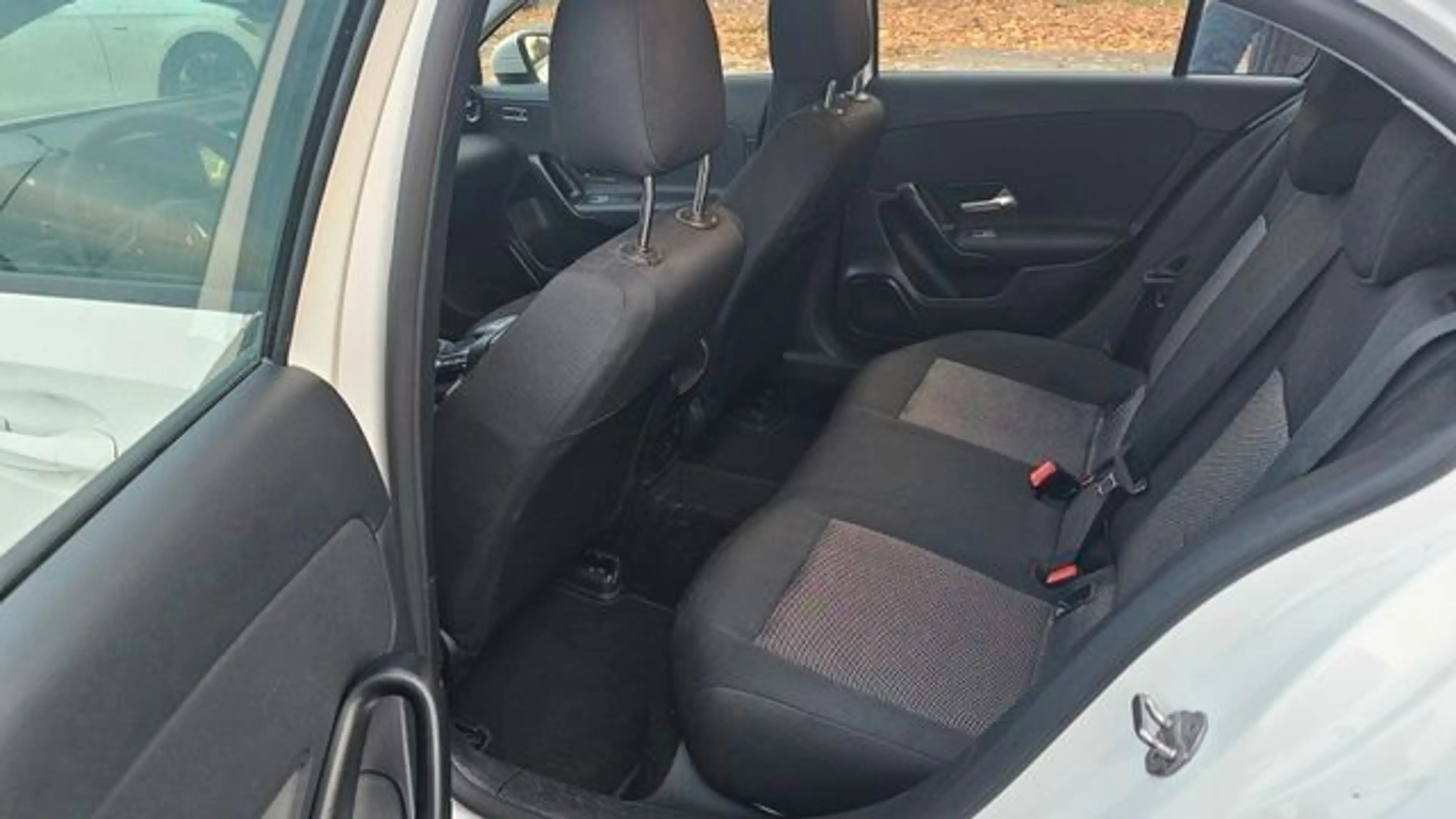 Mercedes-Benz A 180 A -Klasse A 180 d — photo 8