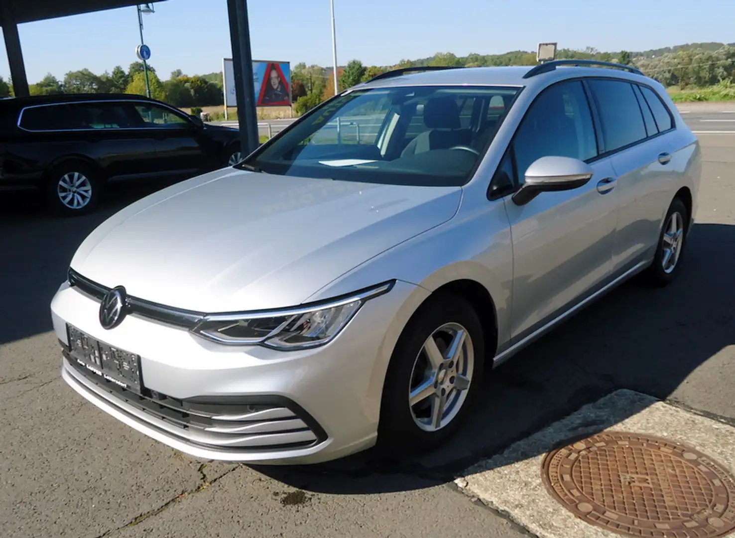Volkswagen Golf Variant Life TSI**AHV**LED**ACC**1.Bes. Grau - 2
