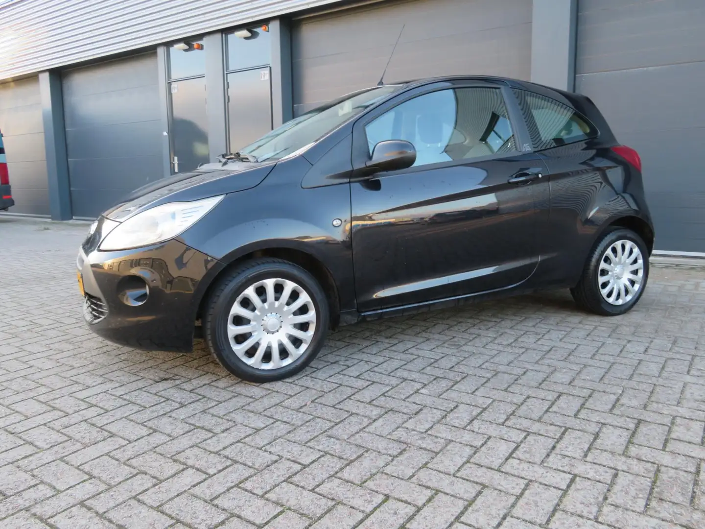 Ford Ka/Ka+ 1.2 Titanium kleine zuinige auto airco Nero - 2