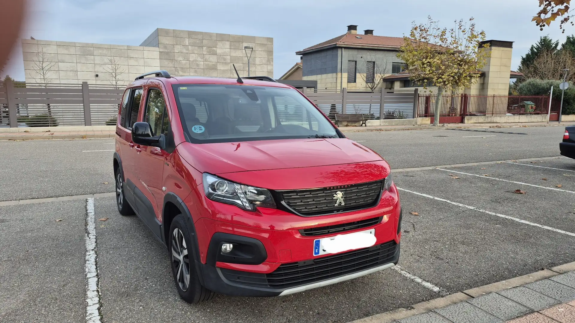 Peugeot Rifter 1.2 PureTech Standard GT Line 110 - 2