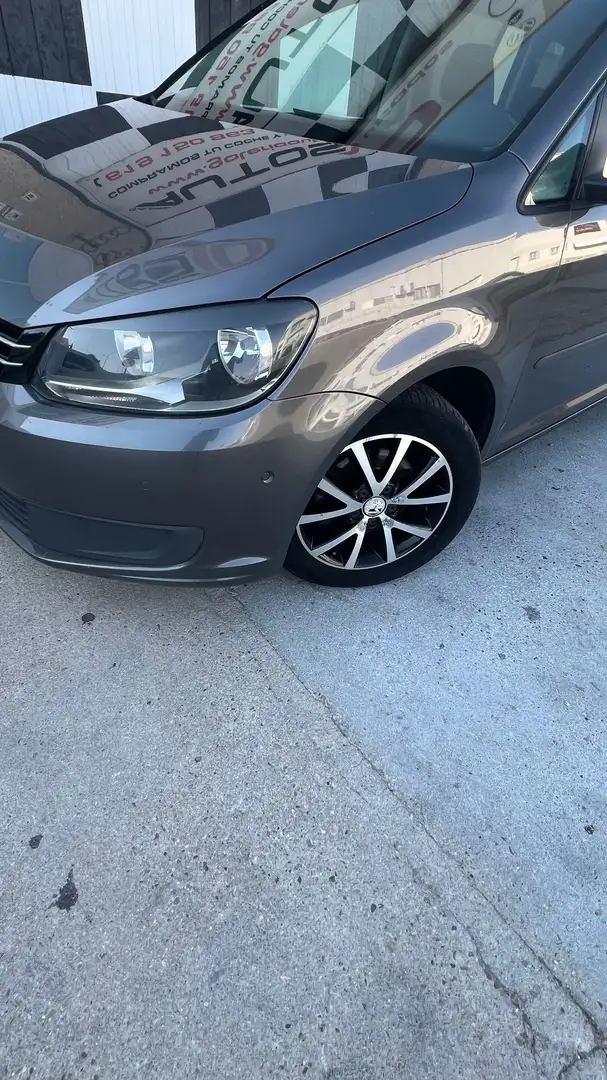 Volkswagen Touran 1.6TDI Advance BMT 105 119CO2 - 2