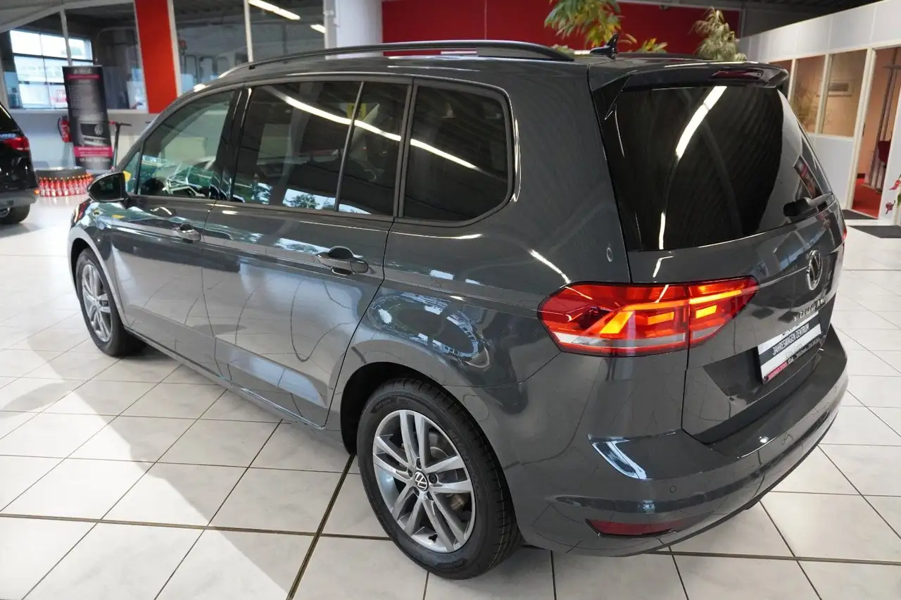 Volkswagen Touran Comfortline 1.5 TSI DSG*7SITZE*KAMERA*ACC 4