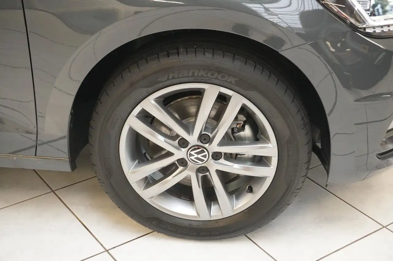 Volkswagen Touran Comfortline 1.5 TSI DSG*7SITZE*KAMERA*ACC 15