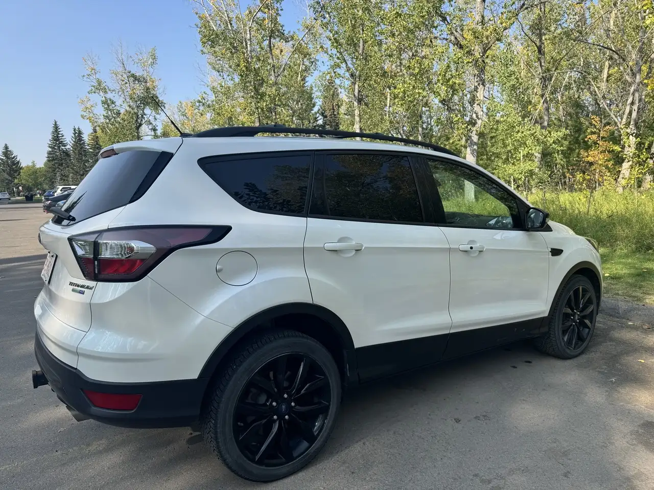 Ford Escape снимка Ford Escape