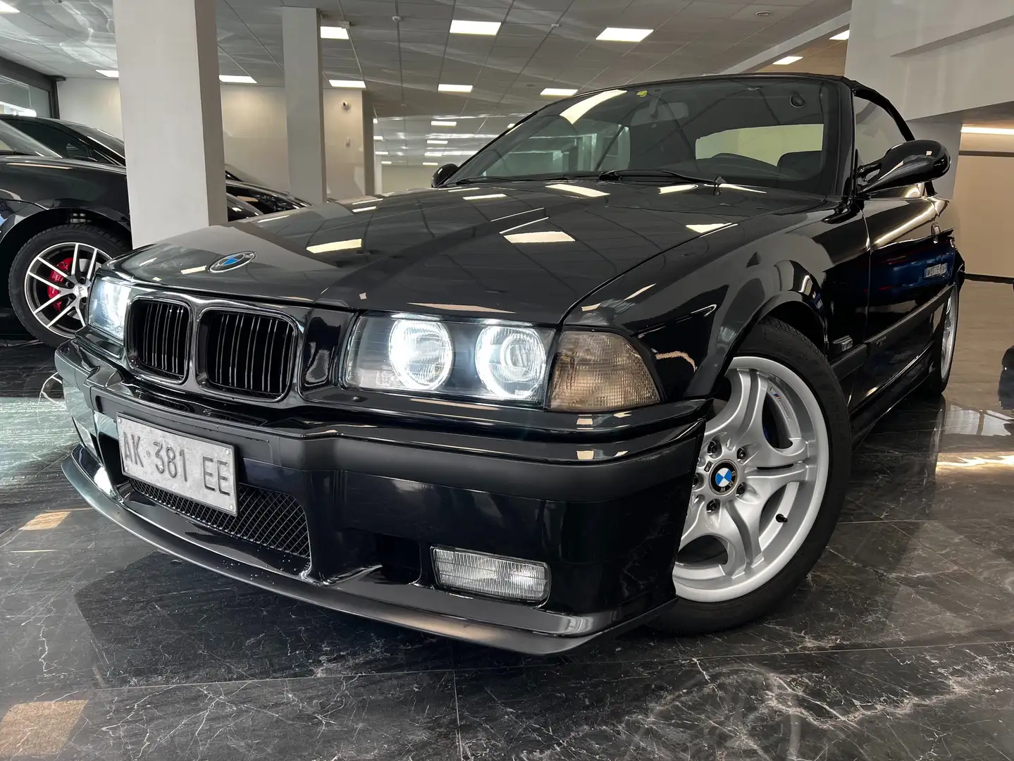BMW 320 i 24V cat Cabriolet M-Sport ASI Noir - 1