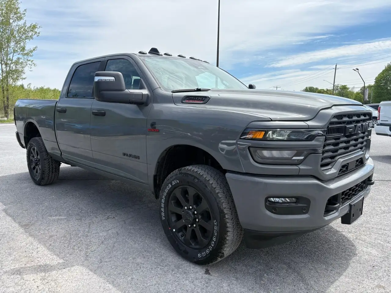 RAM 2500 снимка RAM 2500