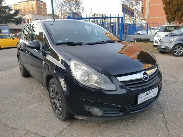 Opel Corsa view 4