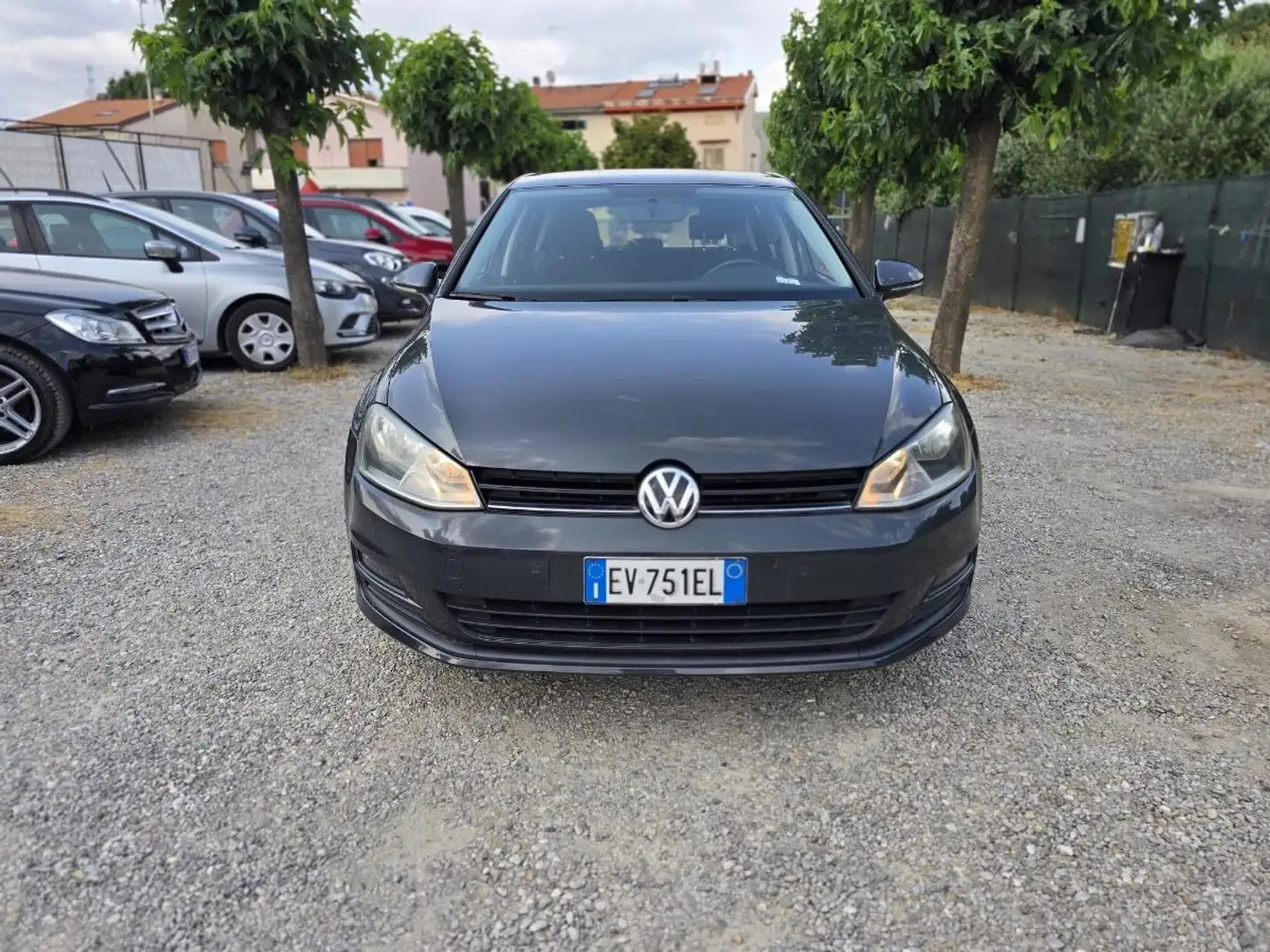 Volkswagen Golf 5p 1.6 tdi Trendline 90cv Grijs - 2