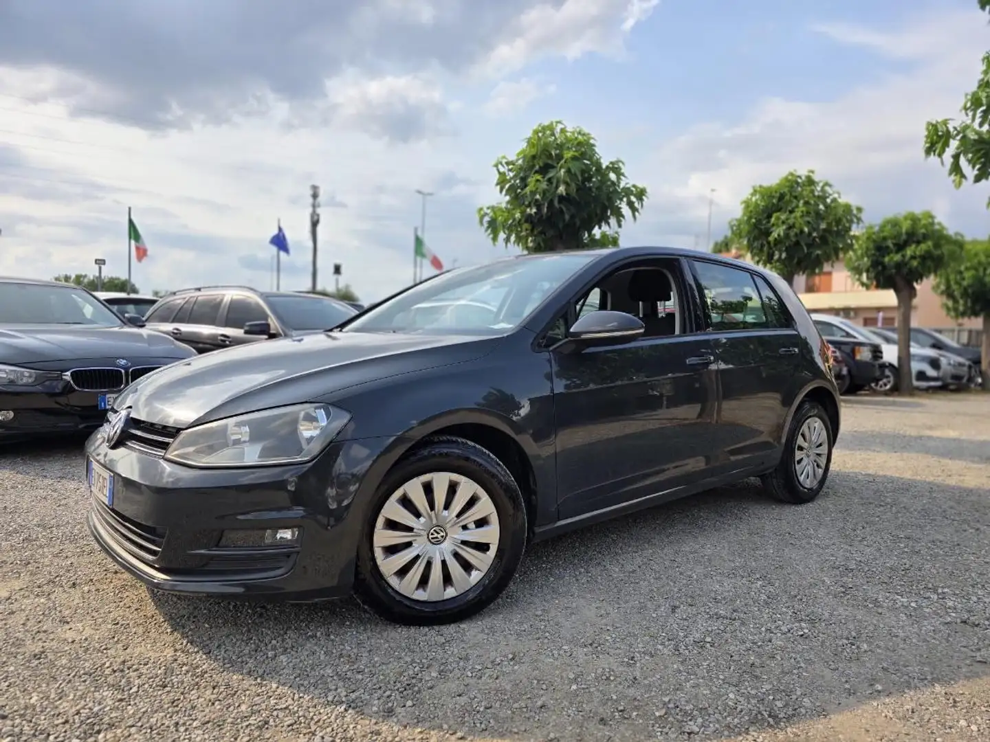 Volkswagen Golf 5p 1.6 tdi Trendline 90cv Grigio - 1
