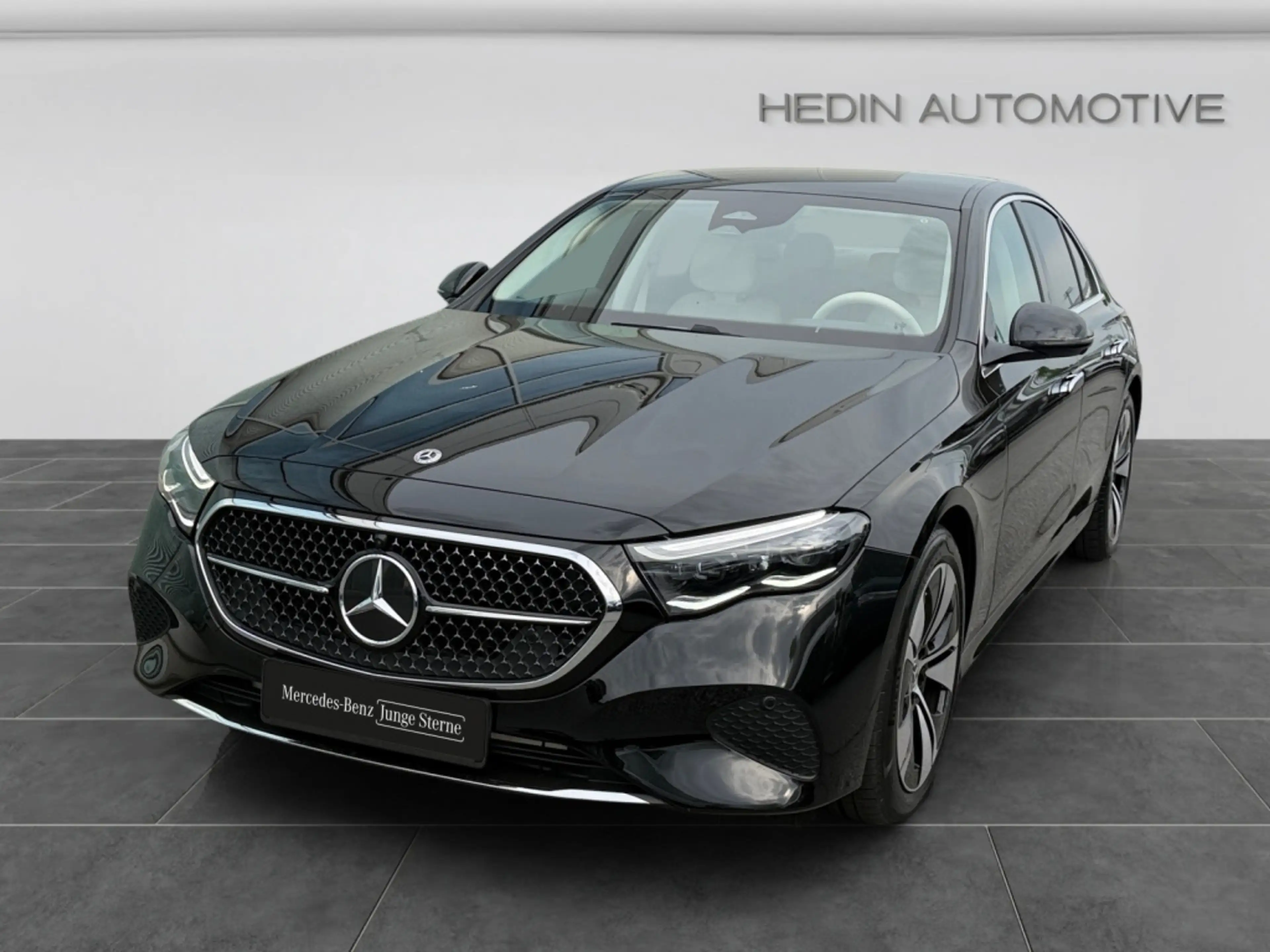 Mercedes-Benz E 450 d 4M Limousine BURM4D|MBUX|DISTR|360° — photo 2
