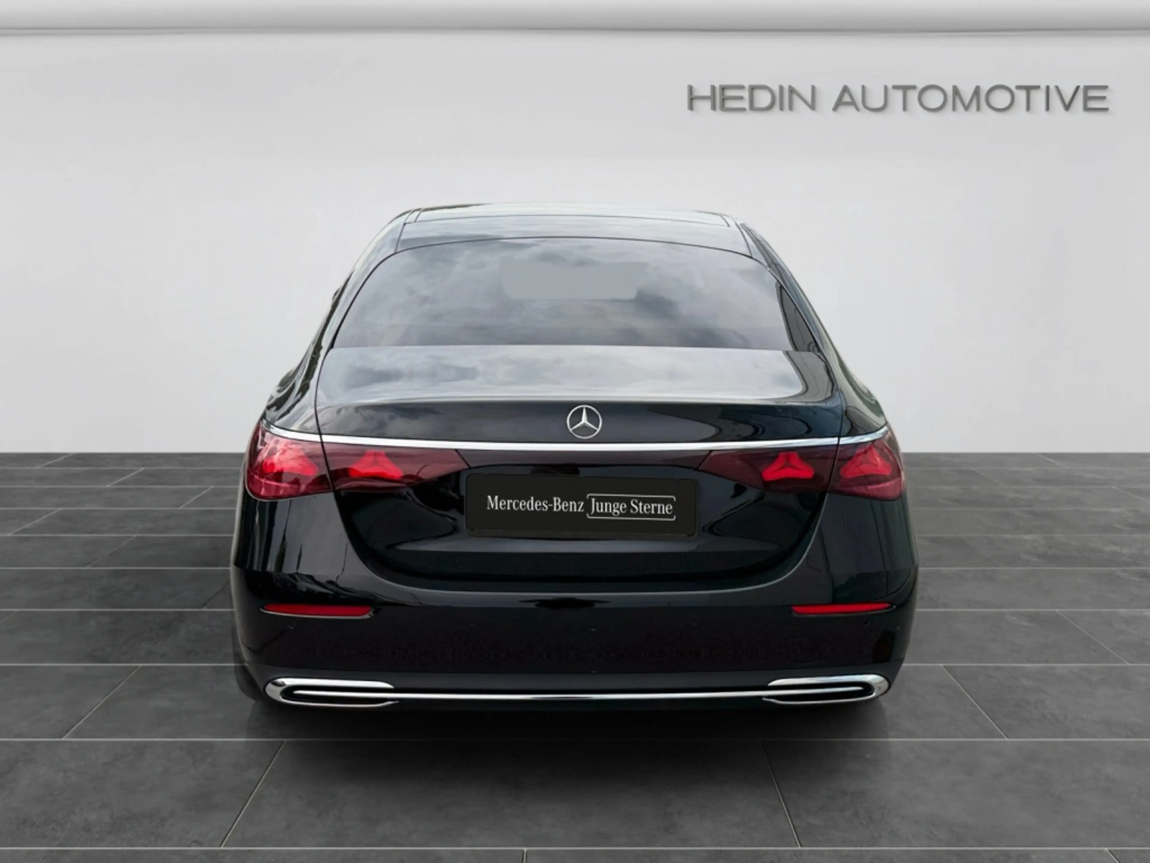 Mercedes-Benz E 450 d 4M Limousine BURM4D|MBUX|DISTR|360° — photo 4