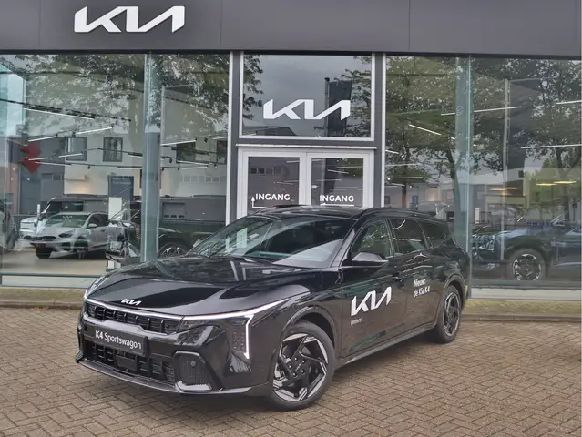 Kia K4 1.0 T-GDi MHEV GT-Line Launch Edition (pano) Tot 1
