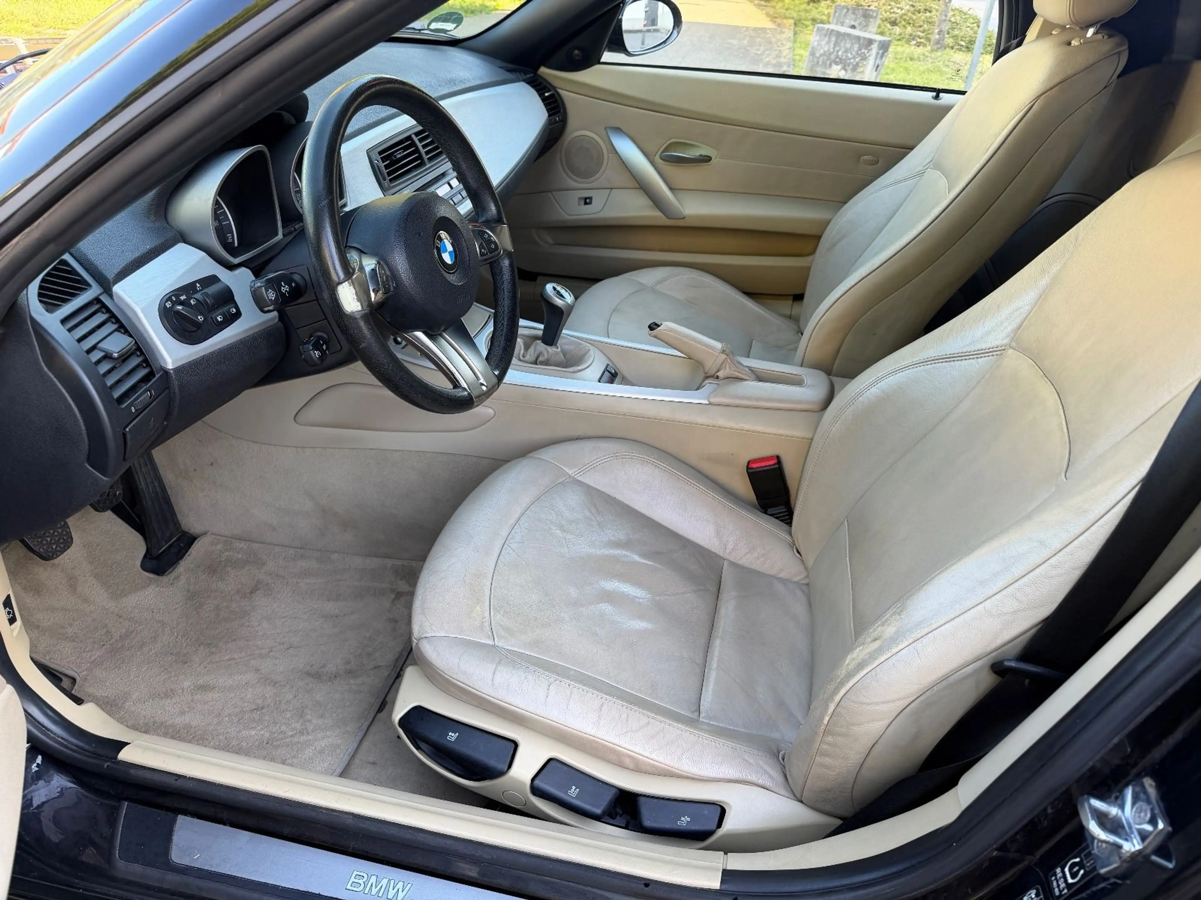 BMW Z4 Roadster 2.0i TÜV NEU/BI XENON/KLIMA/TEMPOMAT — photo 12