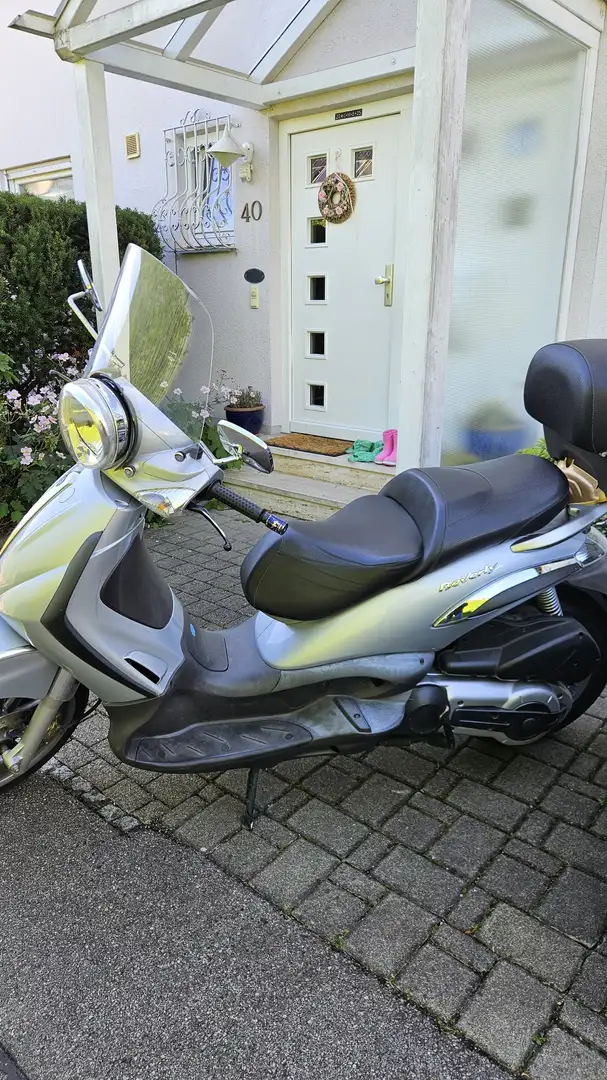 Piaggio Beverly 500 Ezüst - 1
