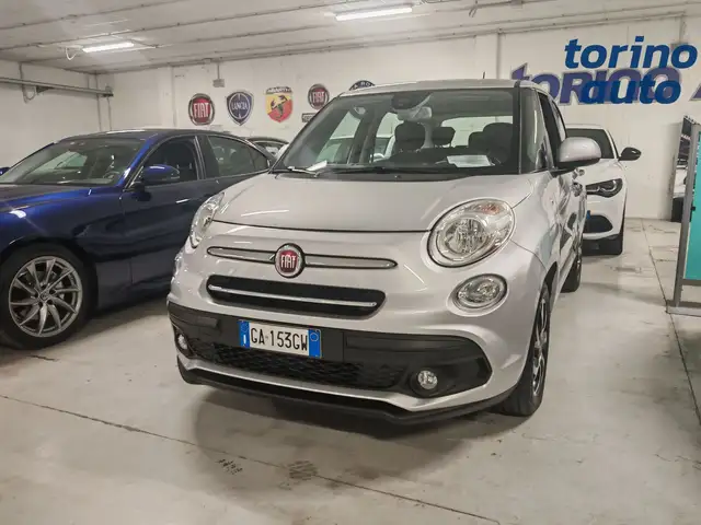 Fiat 500l view 2