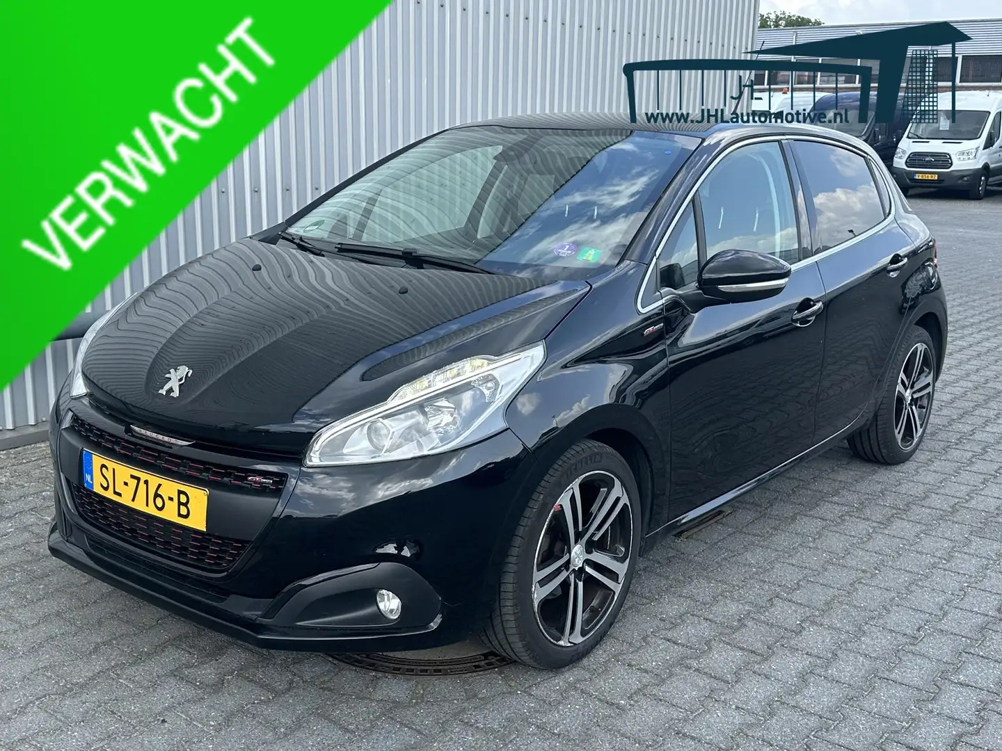 Peugeot 208 1.2 PureTech GT-line*CAMERA*ECC*CARPLAY* Zwart - 1