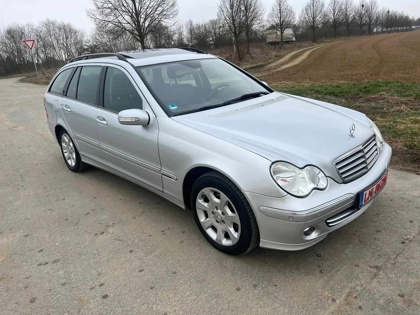 Mercedes-Benz C 180 T Kompressor Automatik Elegance Silber - 2
