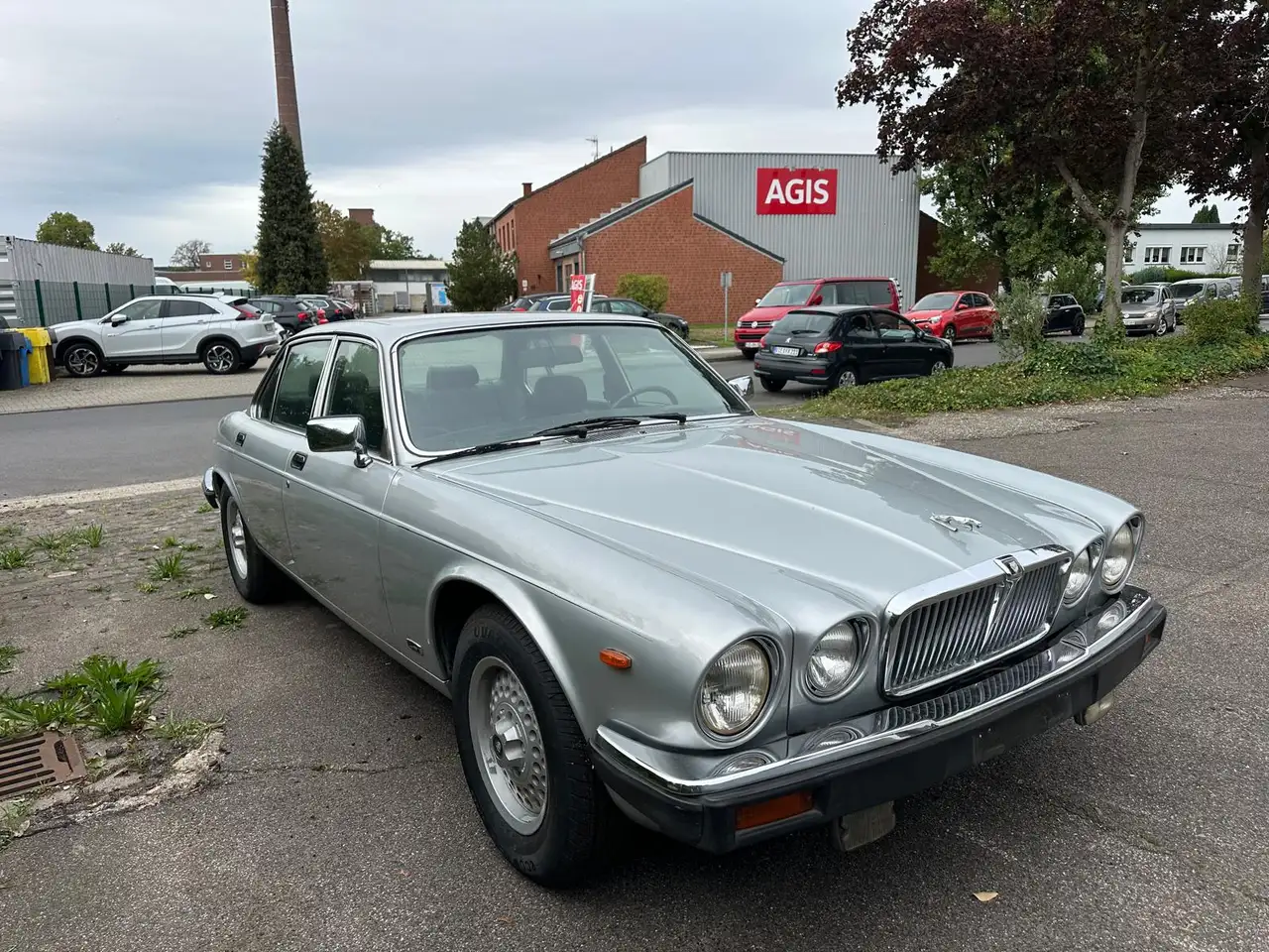 Jaguar XJ6 Bild 7