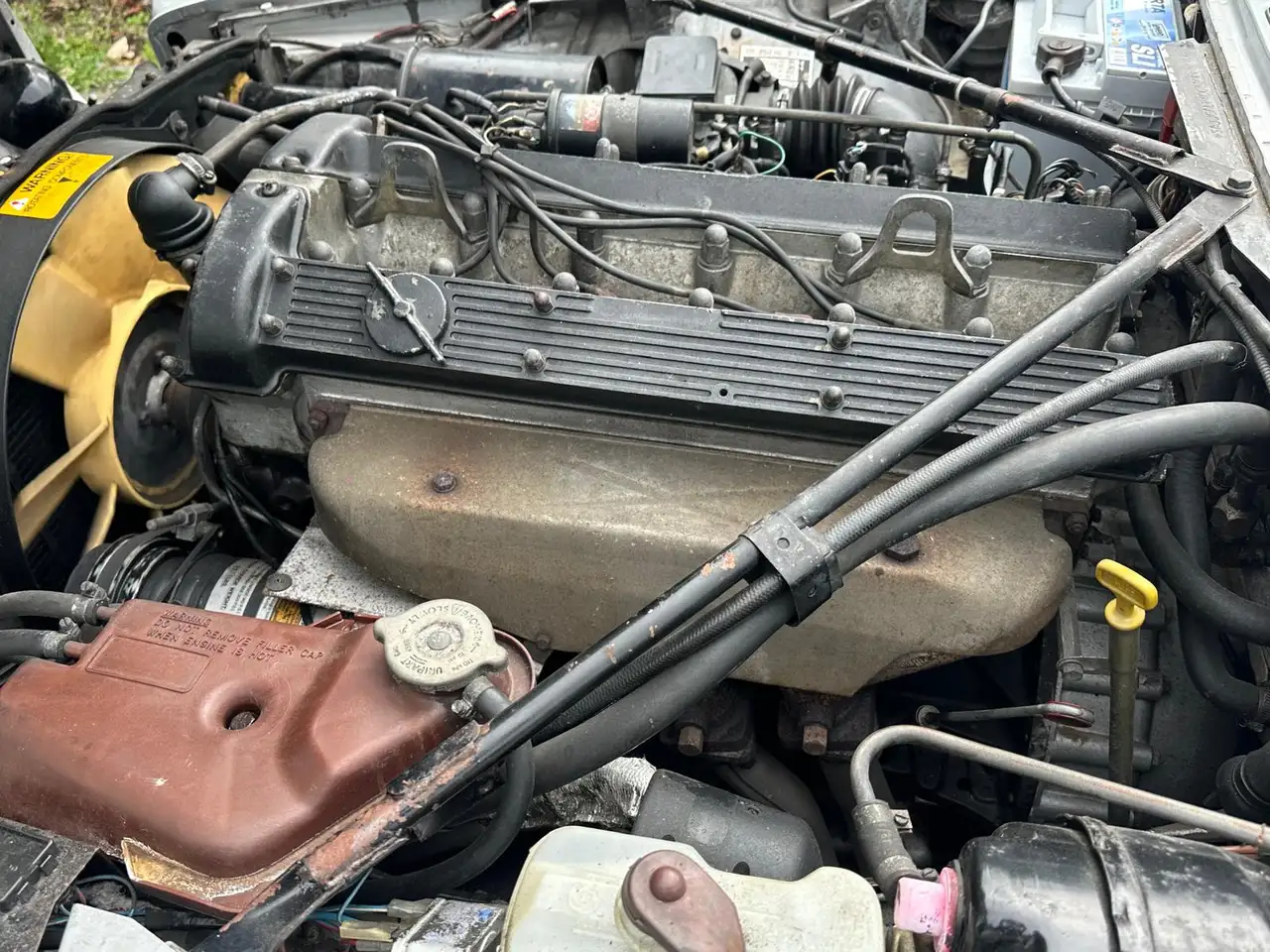 Jaguar XJ6 Bild 13