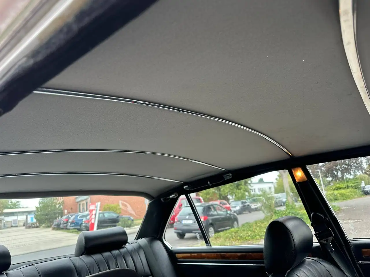 Jaguar XJ6 Bild 17