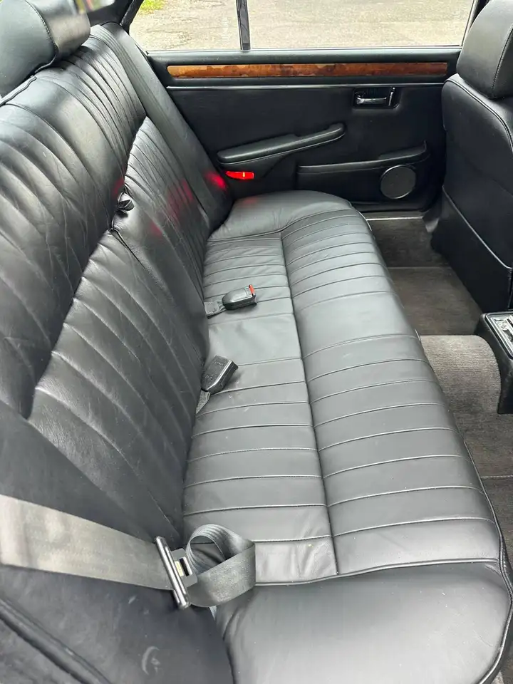 Jaguar XJ6 Bild 10