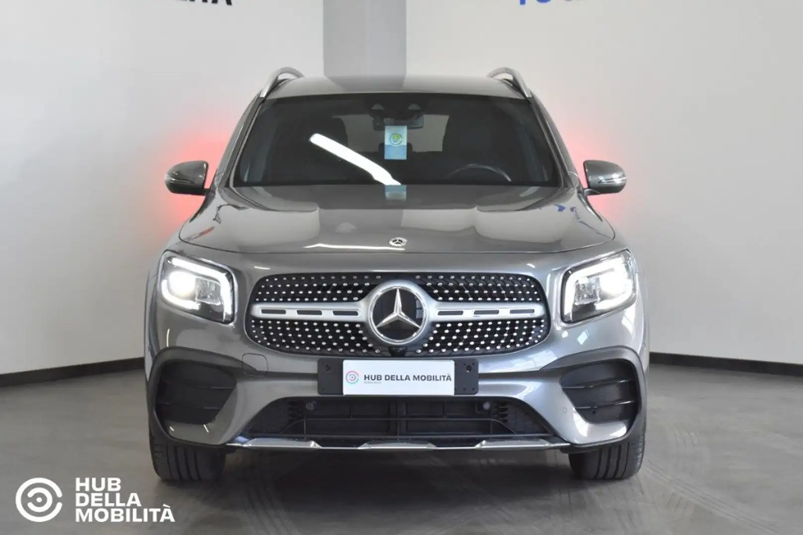 Mercedes-Benz GLB 200 d Automatic 4Matic Premium Grey - 1