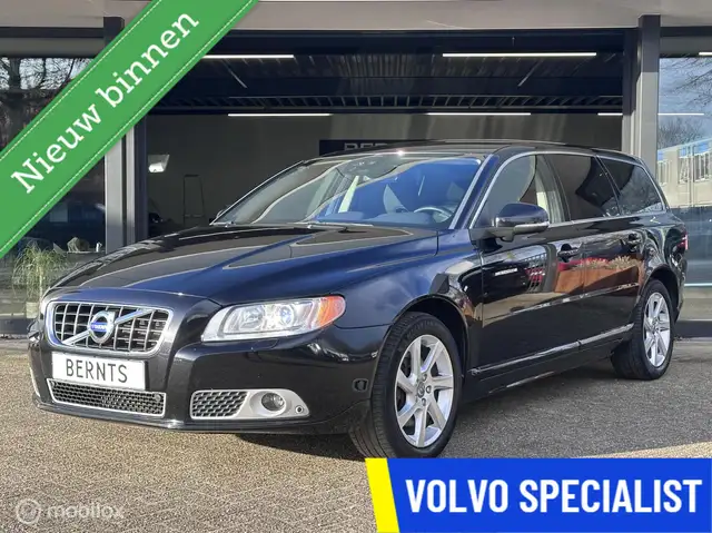 Volvo V70 2.5T Momentum|BLIS|Trekhaakafneembaar|Sensus Conne