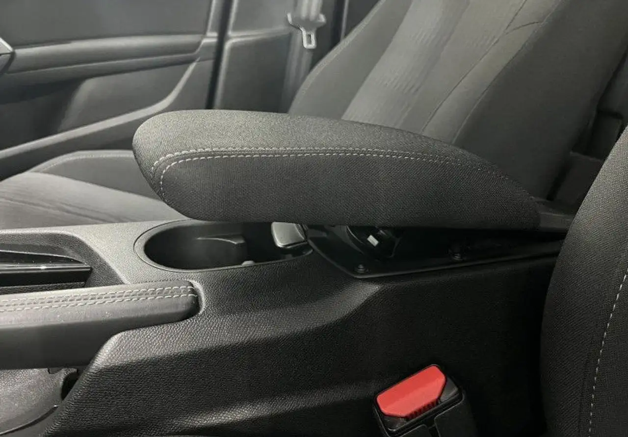 Peugeot 308 308 SW — photo 16