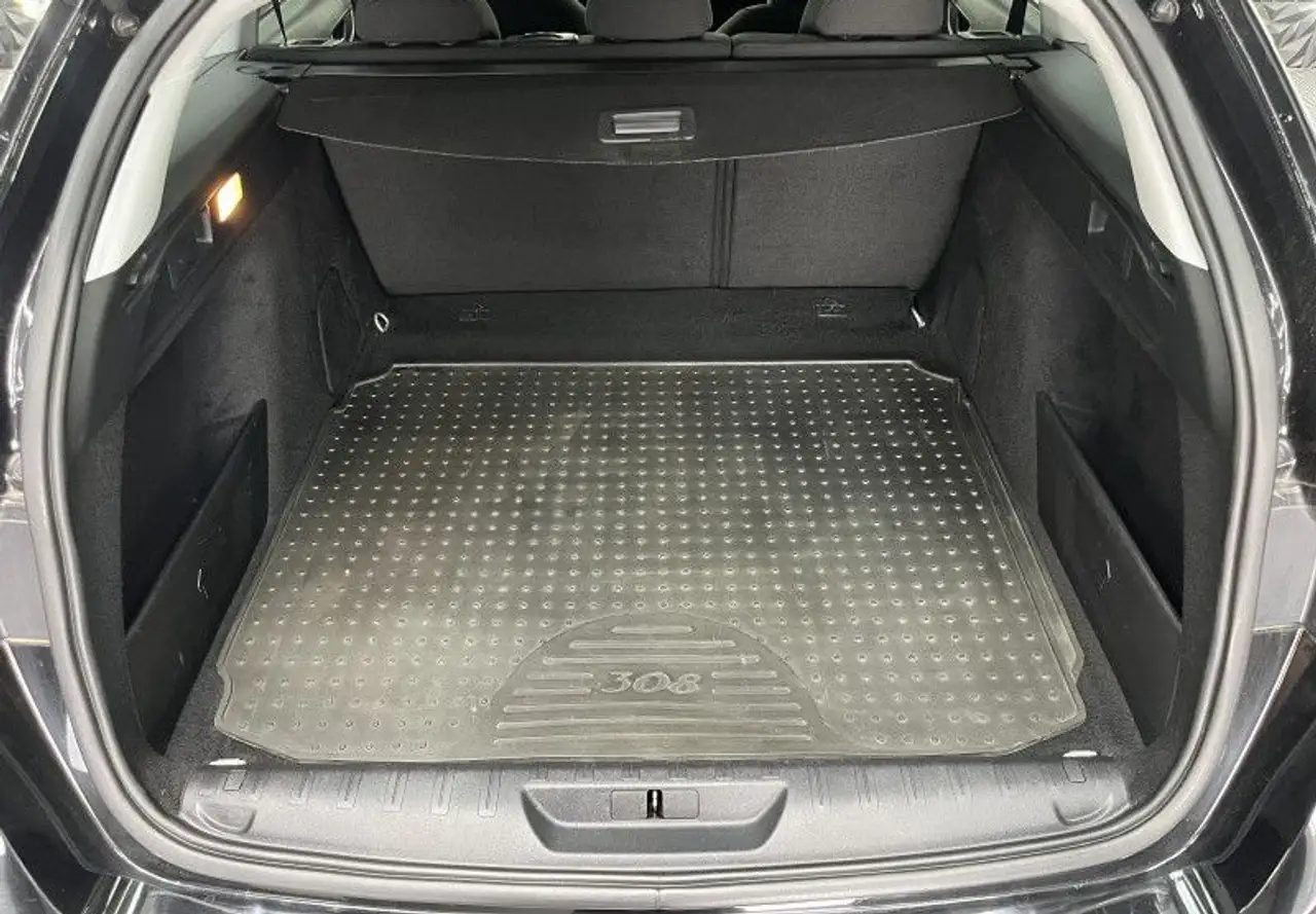 Peugeot 308 308 SW — photo 11