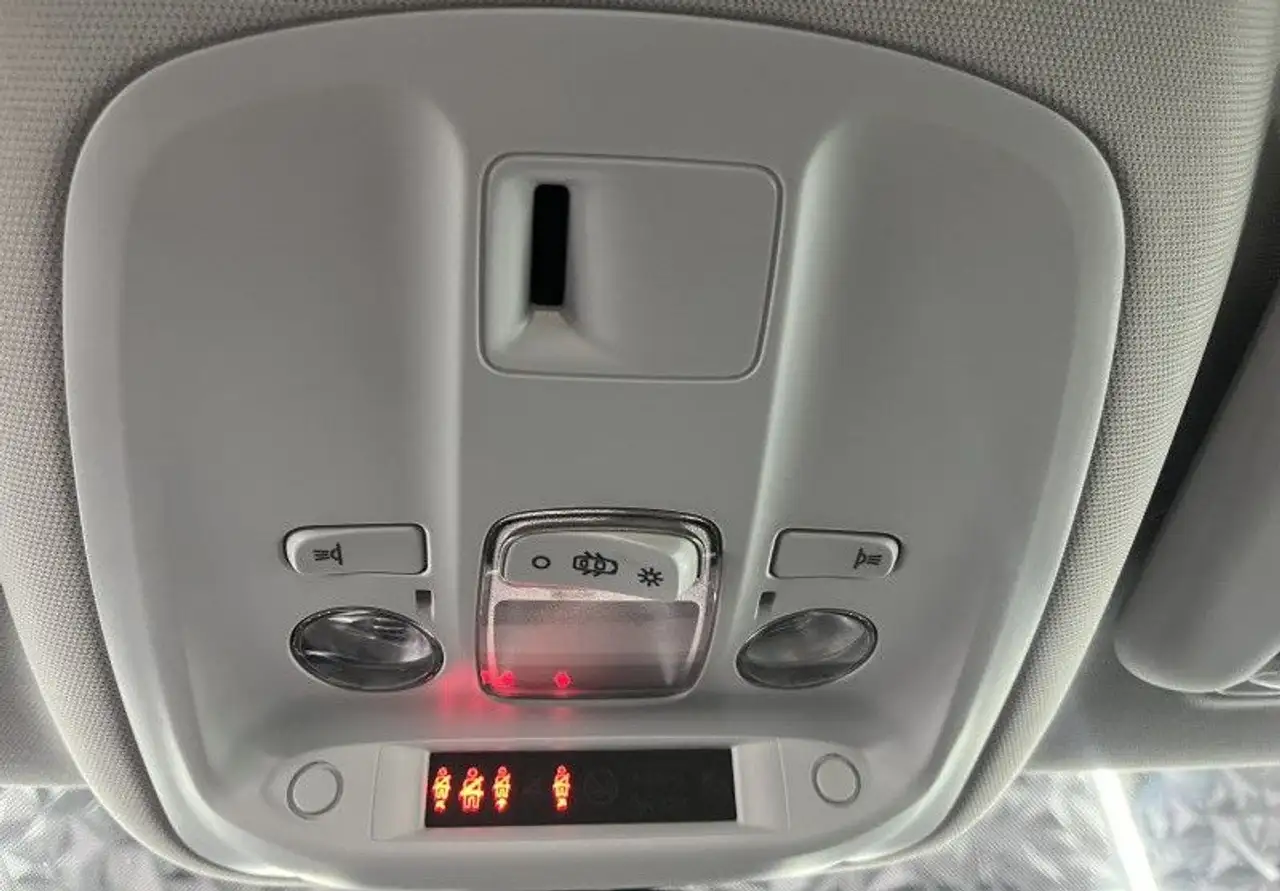 Peugeot 308 308 SW — photo 21