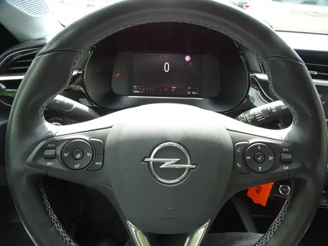 Opel Corsa view 12