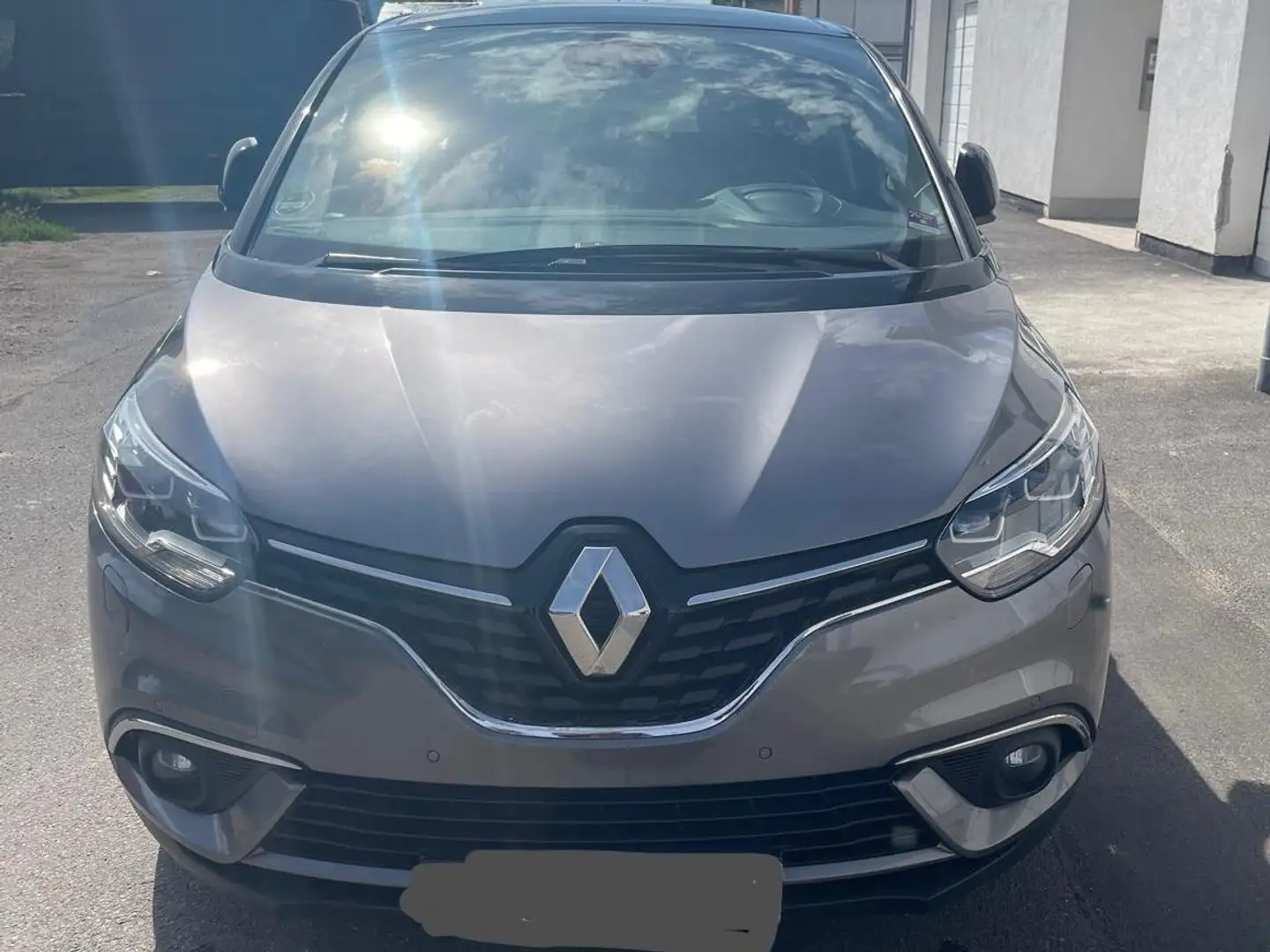Renault Grand Scenic Grand Scenic BLUE dCi 150 BOSE EDITION Grau - 1