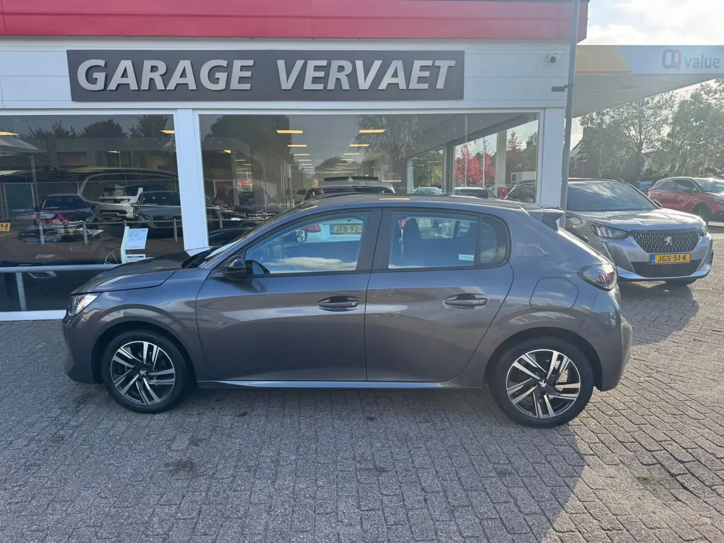 Peugeot 208 1.2 PureTech 75 Active Gris - 1