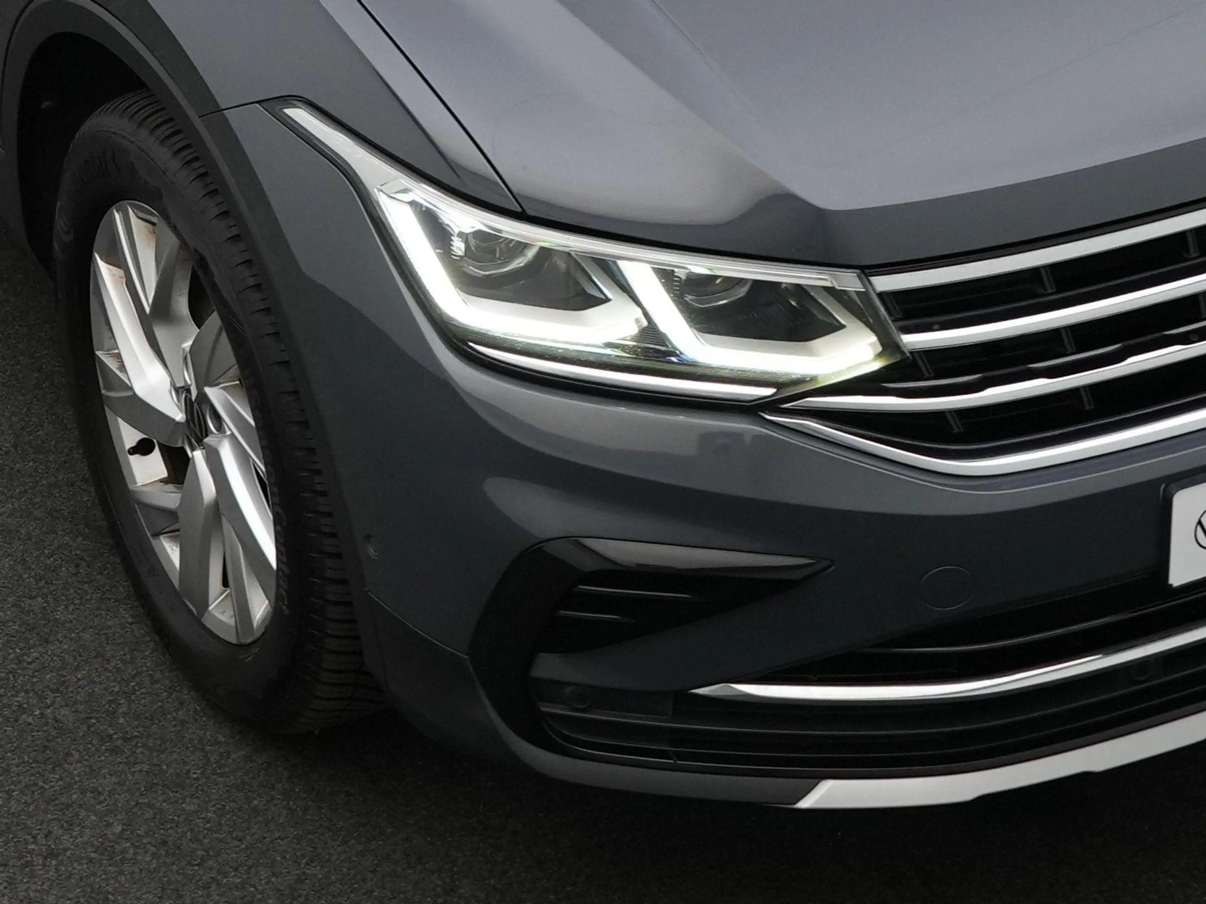 Volkswagen Tiguan 1.4 TSI 245pk eHybrid R-Line Business+ | Matrix LE — photo 14
