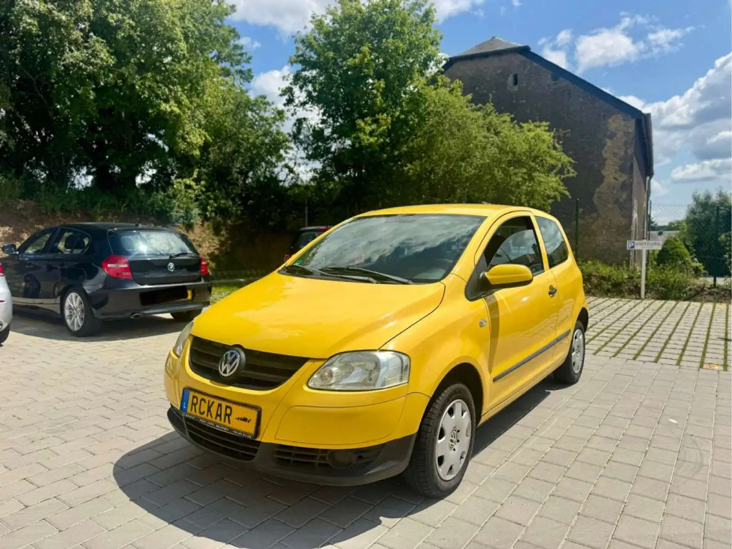Volkswagen Polo Fox Essence *Garantie 12 mois* Jaune - 2