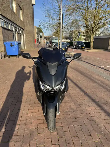 Yamaha TMAX 560