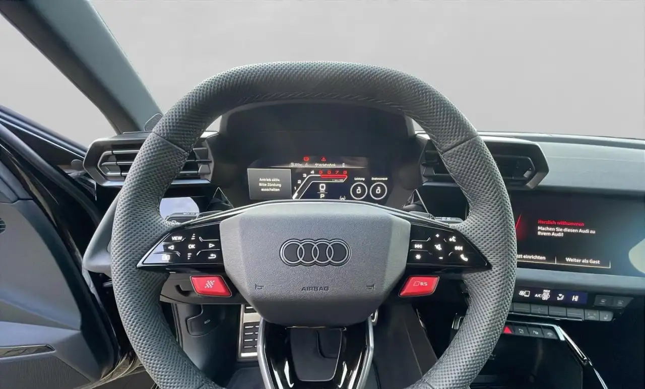Audi RS3 2026 — фото 8