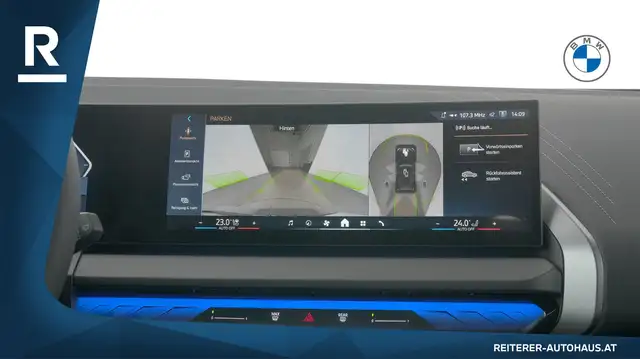 BMW X3 view 14