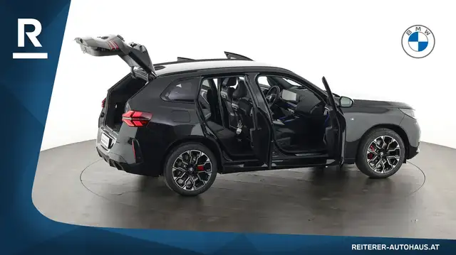 BMW X3 view 12