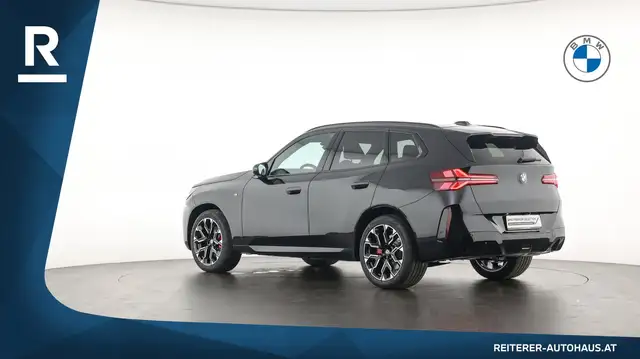 BMW X3 view 4