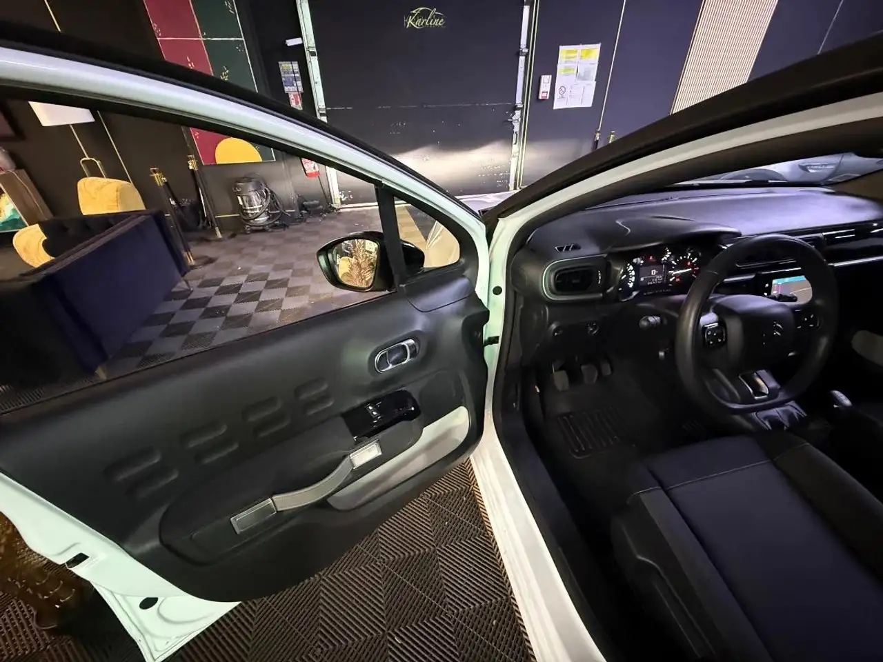 Citroen C3 C3 — photo 31