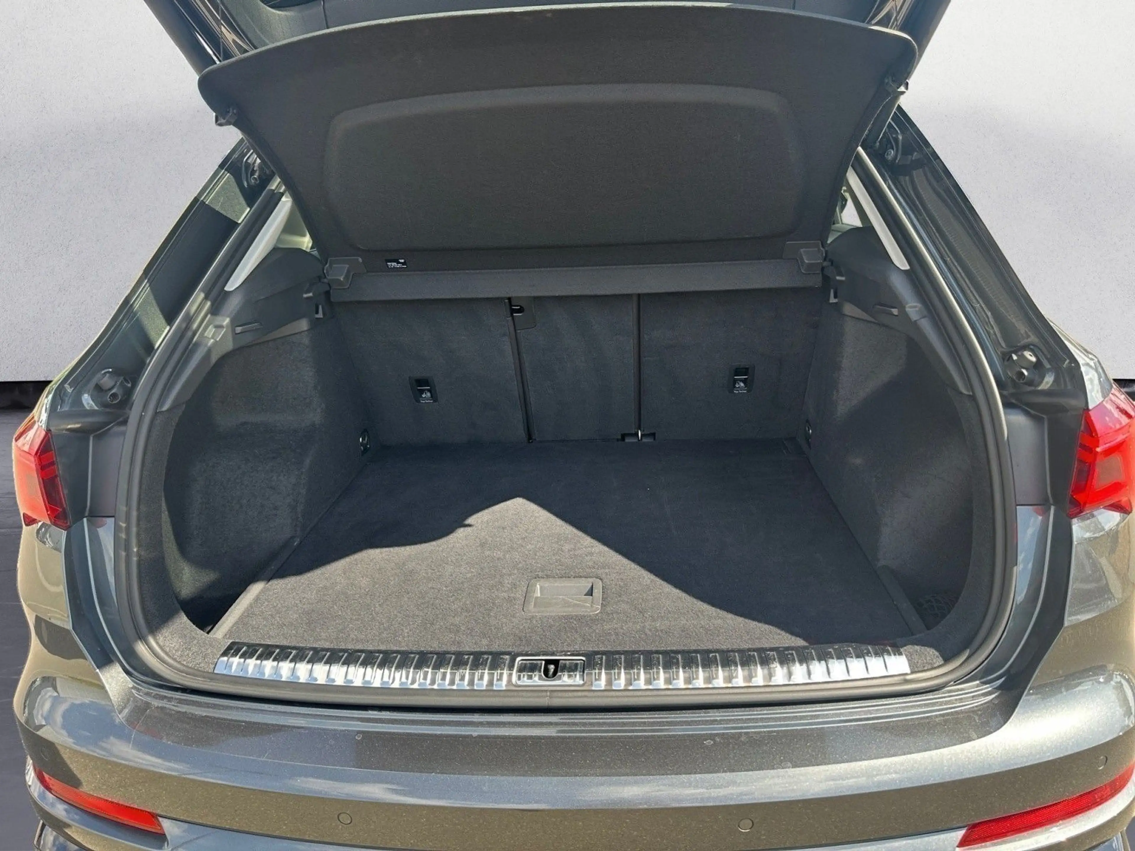 Audi RS Q3 RSQ3 quattro S-tronic Navi Kamera ACC el.Heck — photo 15