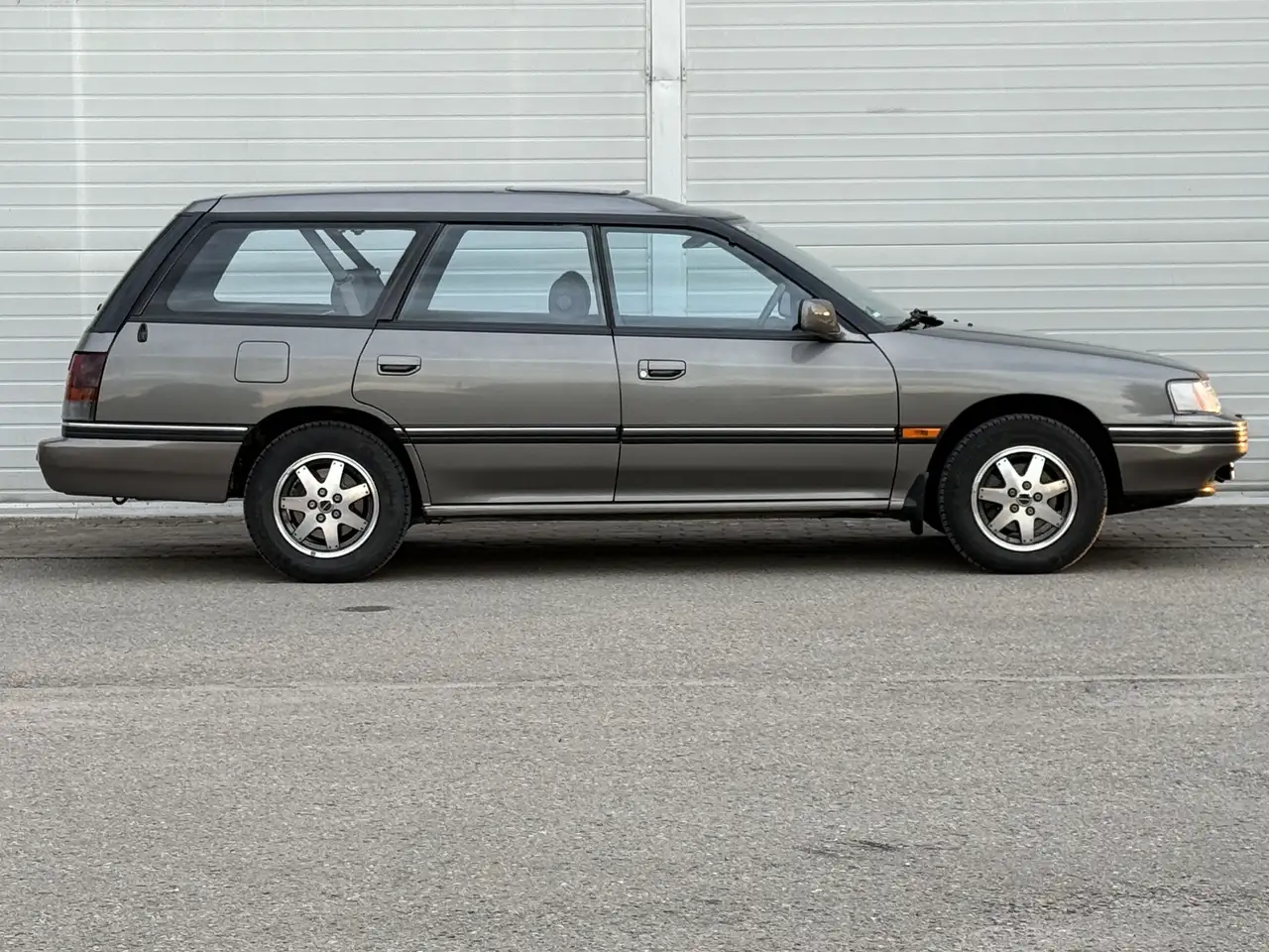 Subaru Legacy 2200 Super 4WD, foto 3